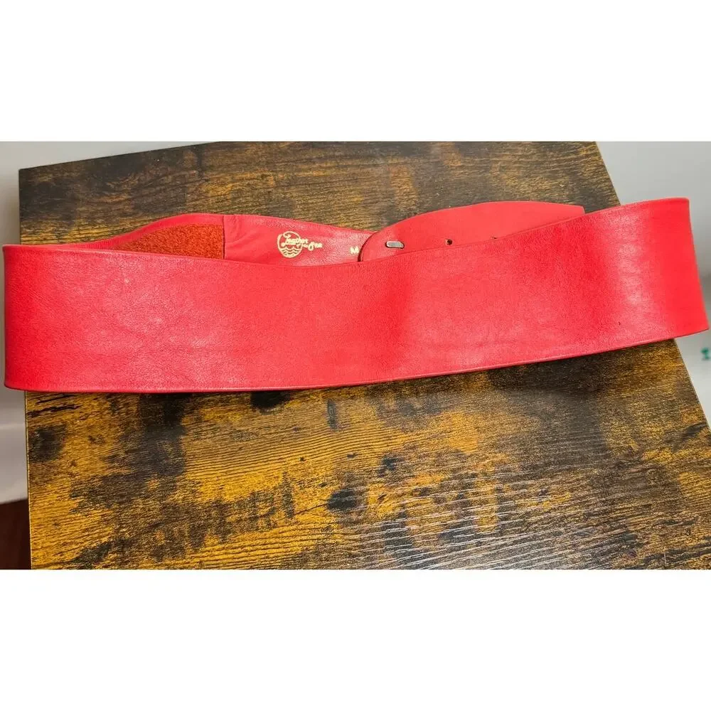 70s/80s Red Leather Snake Skin Belt Size: Medium